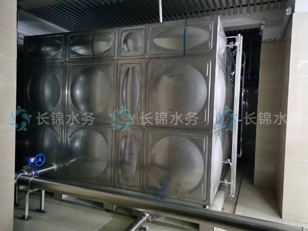 不锈钢水箱.jpg